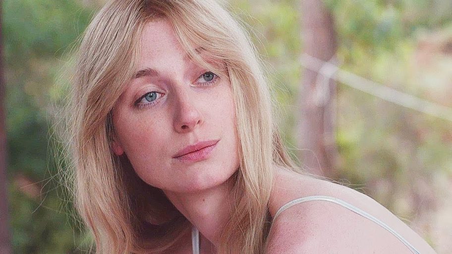 Elizabeth Debicki as Eva, Photo: FilmRise