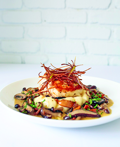 Claude's Pan-Roasted Dayboat Halibut, Photo: Courtesy Southampton Inn