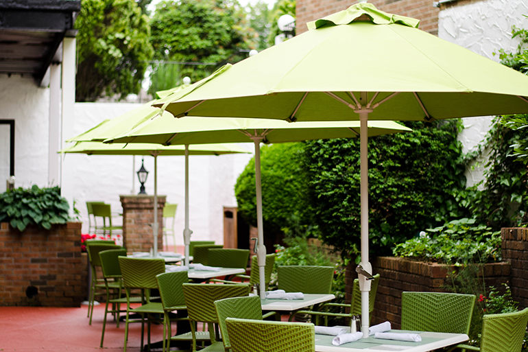 Claude's outdoor seating, Photo: Megan Overton