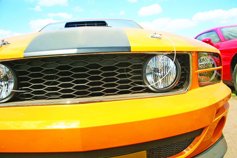 Nothing quite like a car show, except maybe a boat show, Photo: Yuri Bizgajmer/123RF