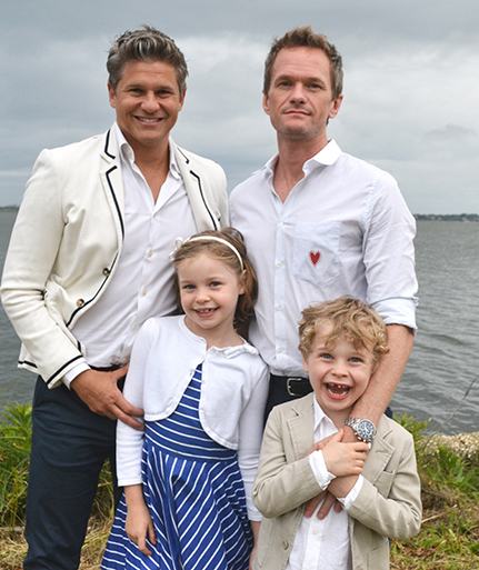 Taste of Two Forks Host David Burtka with husband Neil Patrick Harris and children Harper and Gideon, Photo: Carole Blankman Ginsburg
