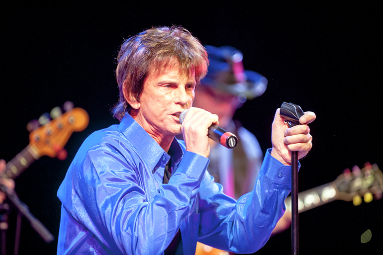 Black & Sparrow, Photo: Daniel Gonzalez