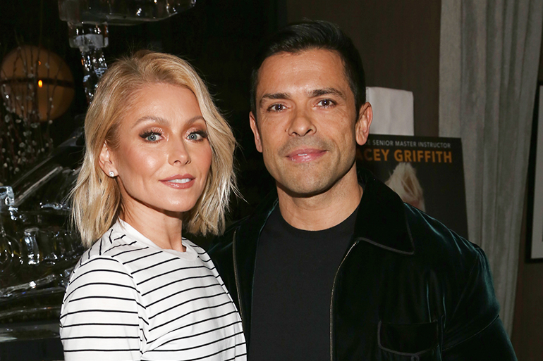 Kelly Ripa and Mark Consuelos, Photo: ©PATRICKMCMULLAN.COM