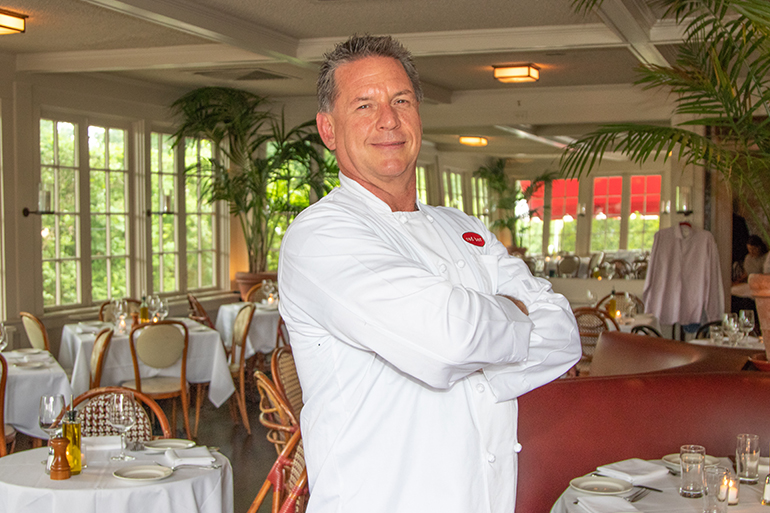 Red|Bar Brasserie Executive Chef Todd Jacobs, Photo: Barbara Lassen