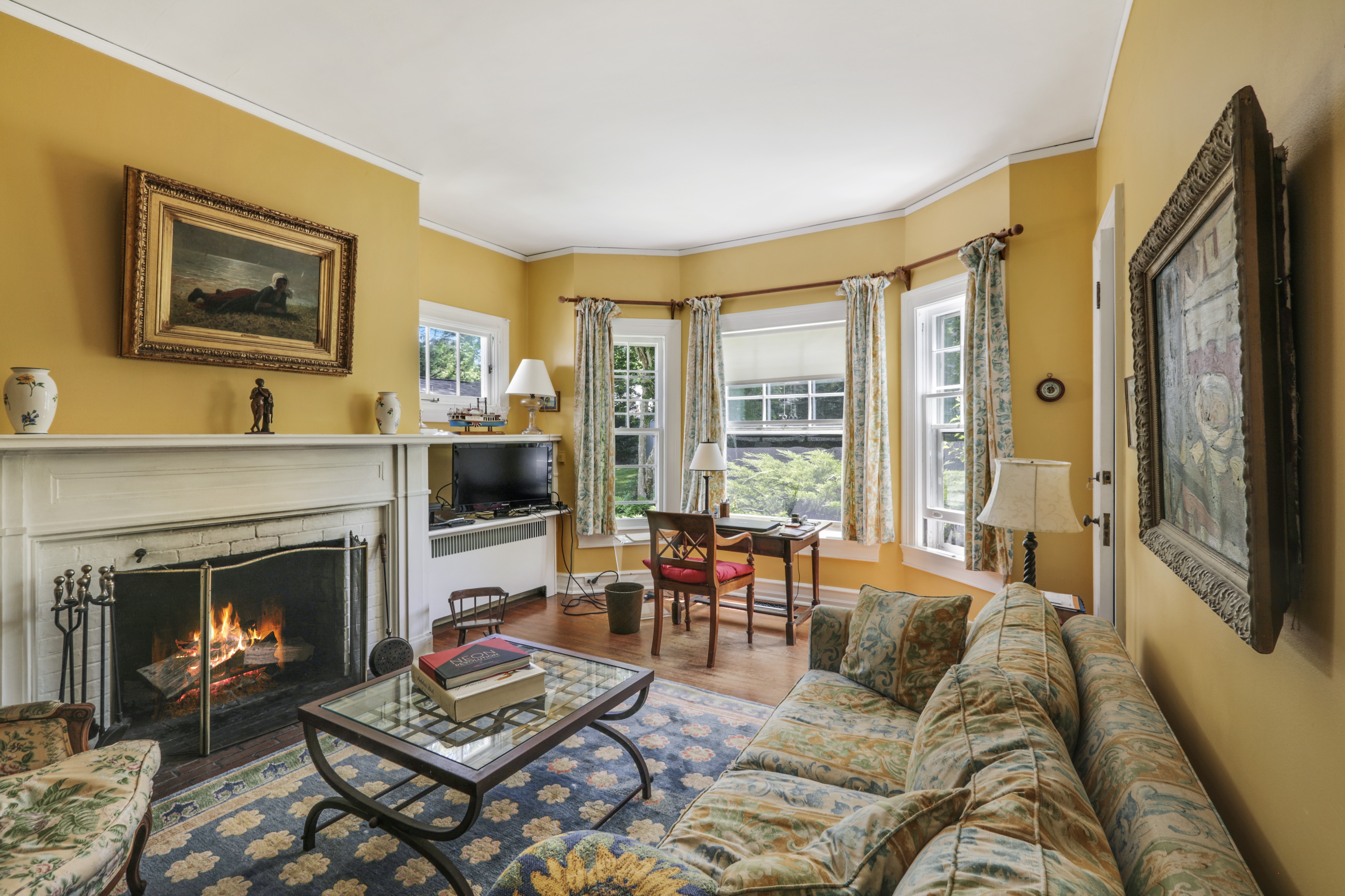 391396CobbRoadWaterMillSouthNewYork_Christine_Woodhull_DouglasElliman_Photography_67158957_high_res