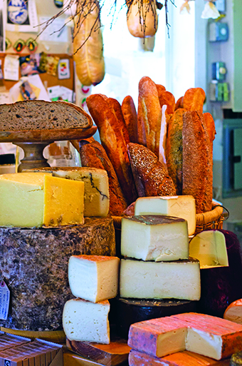 More offerings at Cavaniola’s Gourmet, Photo: Megan Overton