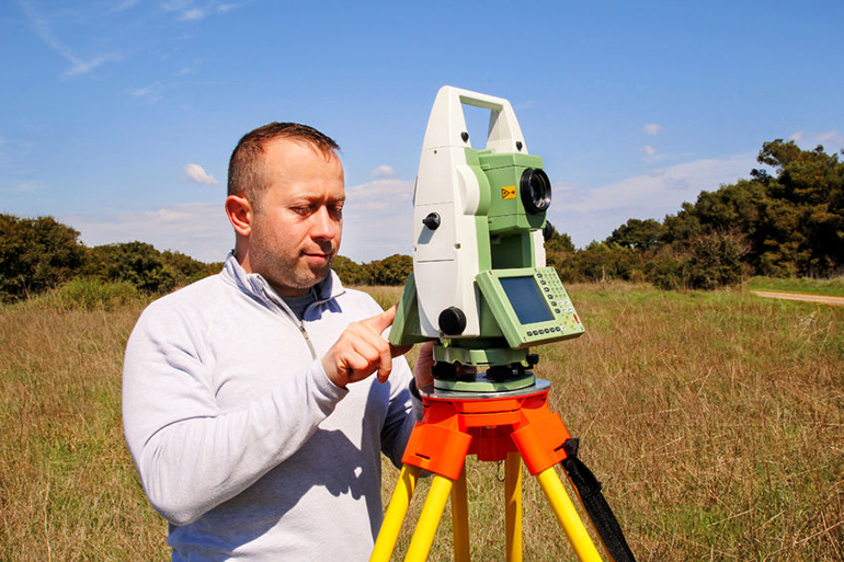 Land use surveyor