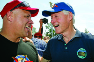 Former Yankee Jim Leyritz and Bill Clinton at the 2013 Artist & Writers Game