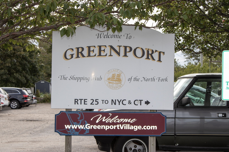 Welcome to Greenport sign