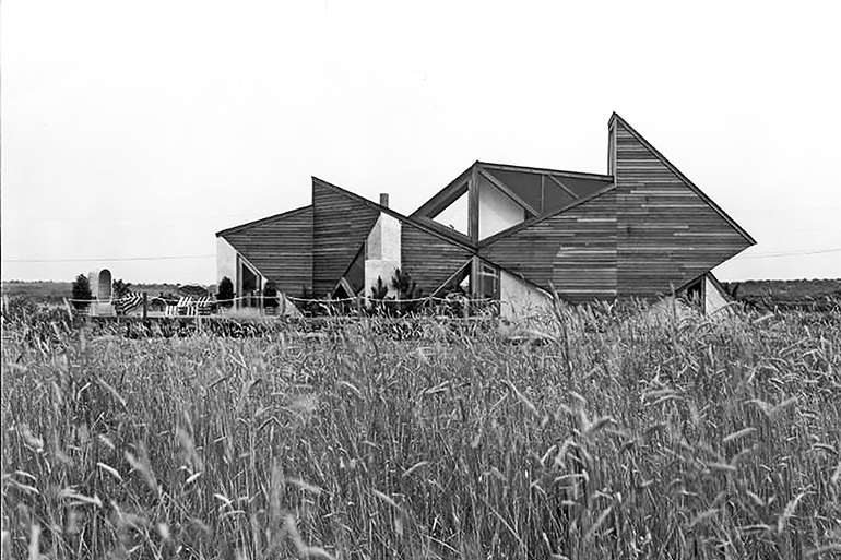 "Modern Tide: Midcentury Architecture on Long Island," Courtesy: HT2FF