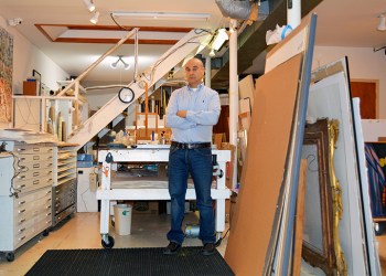 Lawrence Castagna in his Springs studio