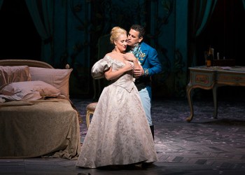 Diana Damrau as Violetta and Juan Diego Flórez as Alfredo in 