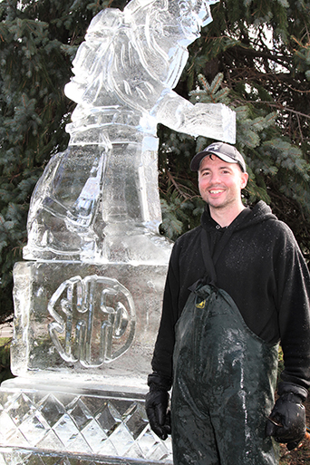 Rich Daly posing with one of his HarborFrost designs, Photo: Barbara Lassen