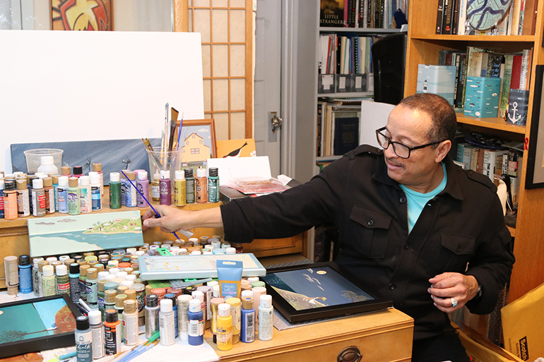 Michael Butler in his home studio, Photo: Barbara Lassen