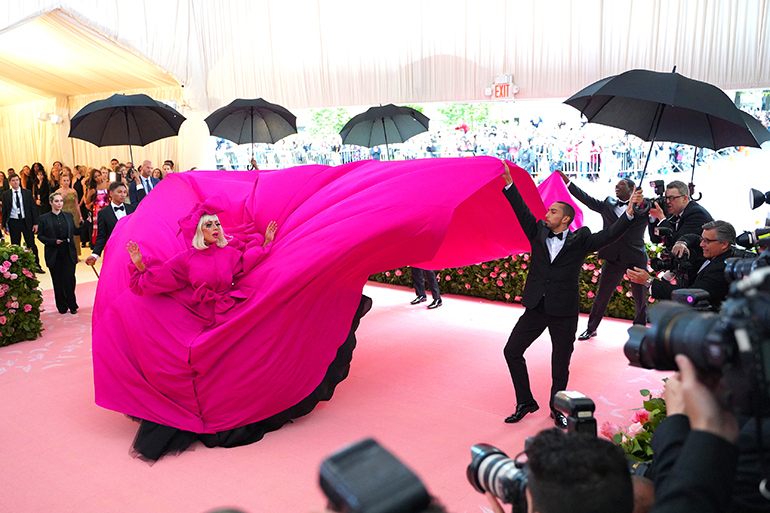 Lady Gaga Met Gala entrance