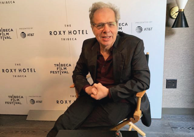 "Mystify" director Richard Lowenstein