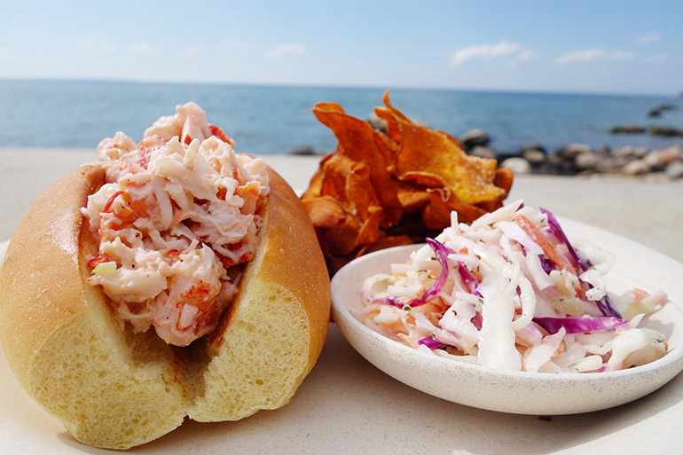 Duryea's Lobster Roll