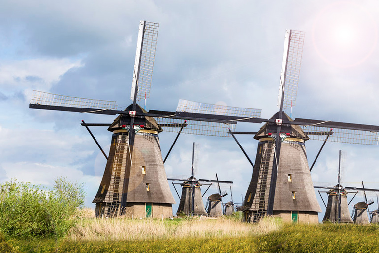 Historically tasteful Hamptons wind farm render