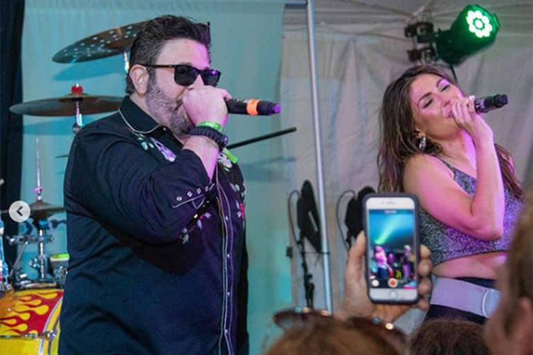 Adam Richman and NYC's Jessie's Girl perform at Dan's GrillHampton