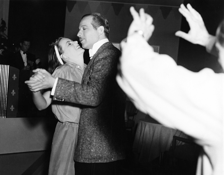 Lubitsch uses his hands to direct Greta Garbo and Melvyn Douglas in "Ninotchka"