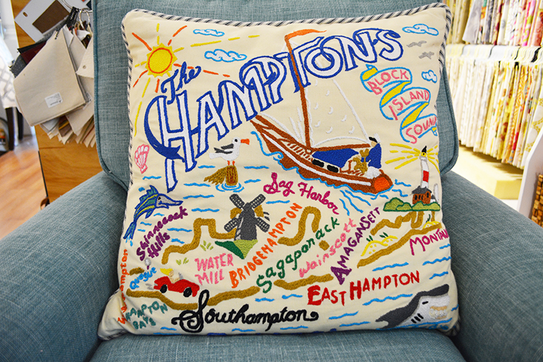 Catstudio’s Hamptons Pillow, Photo: David Taylor