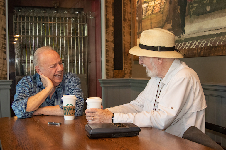 Roger Rosenblatt interviewing Dan Rattiner, Photo: Barbara Lassen
