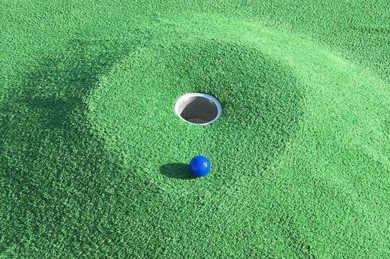 Puff ‘n’ Putt mini golf Hole 11 in Montauk is fun for the whole family