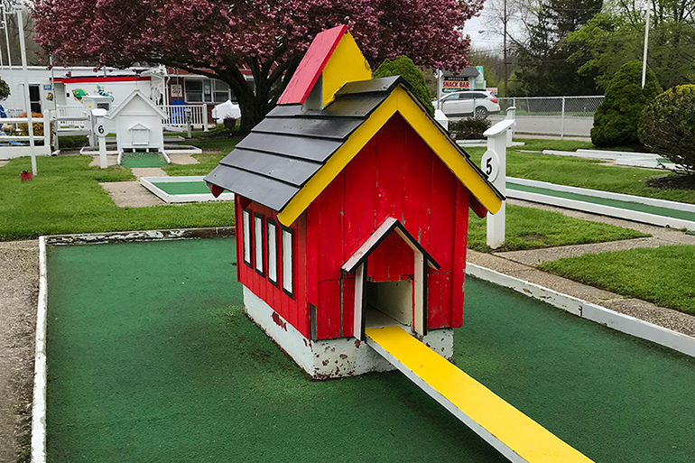 Tick Tock Hole 5 at Drossos Motel miniature golf course Greenport