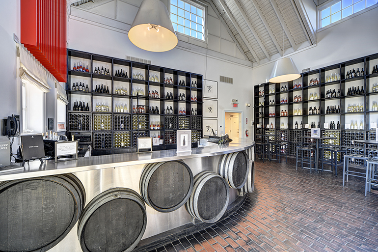 Many glasses of award-winning wines have been raised in the Bedell Cellars tasting room