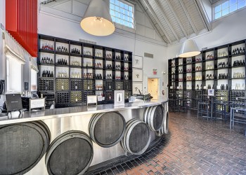 Many glasses of award-winning wines have been raised in the Bedell Cellars tasting room