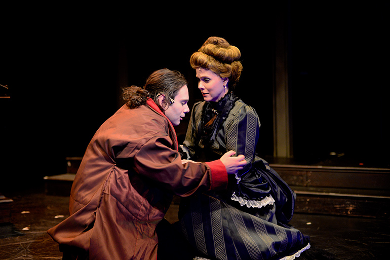 Alan Stentiford and Tamralynn Dorsa in Jekyll & Hyde at Theatre Three