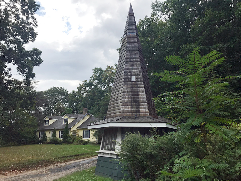 The Witch's Hat next to Aquebogue Veterinary Hospital