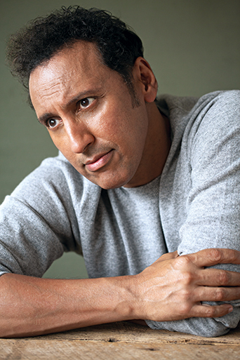 Aasif Mandvi