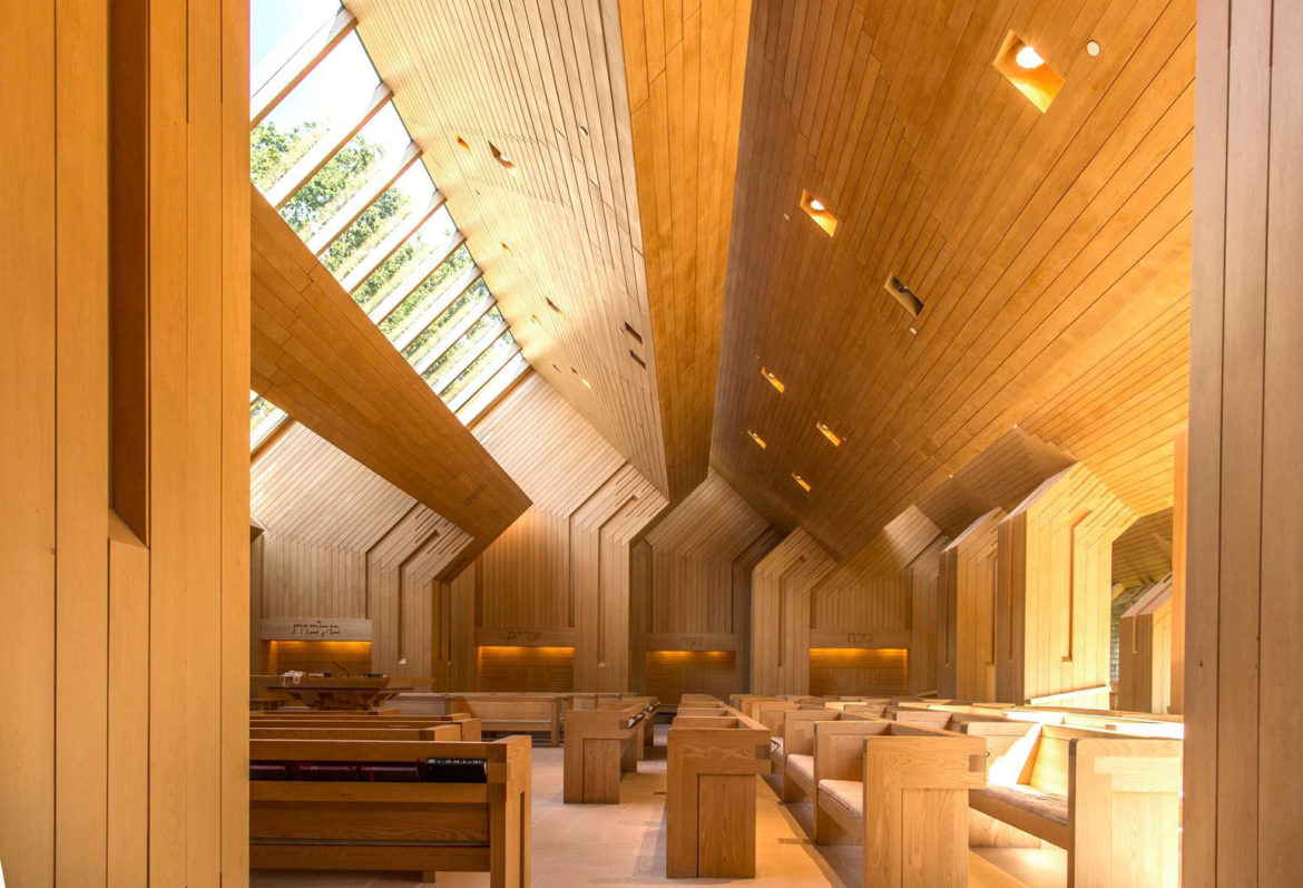 Jewish Center of the Hamptons sanctuary