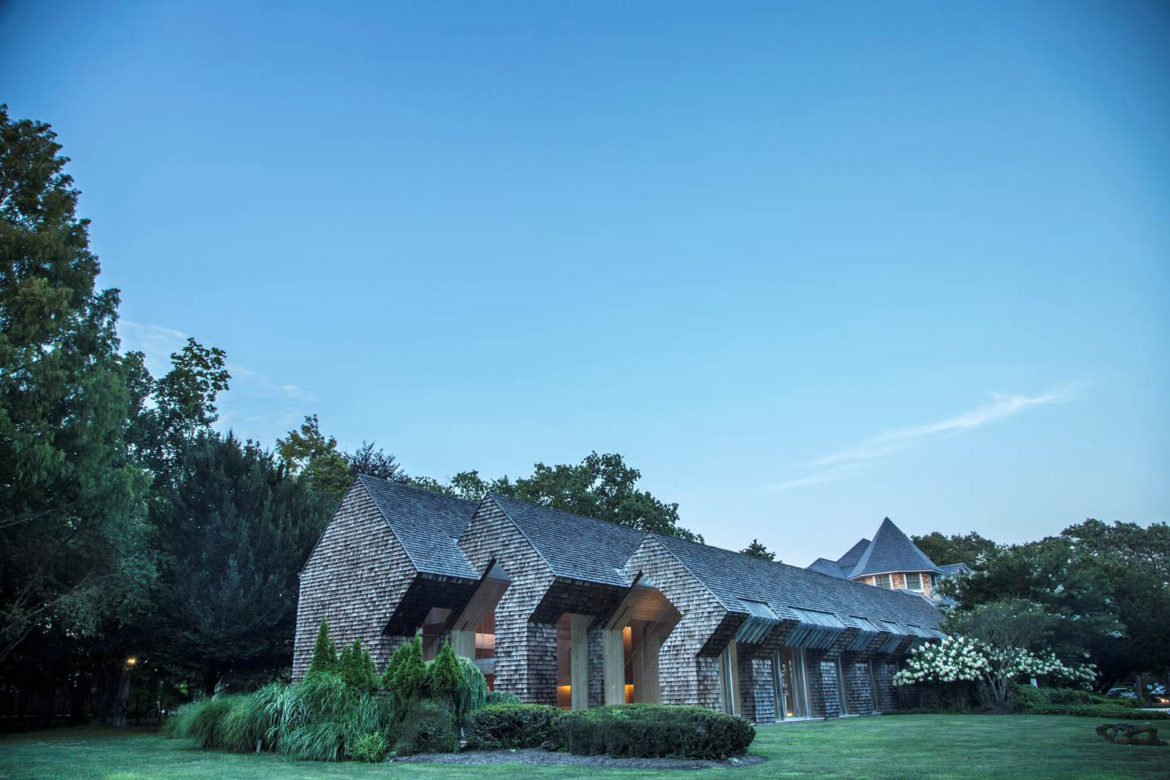 Jewish Center of the Hamptons exterior