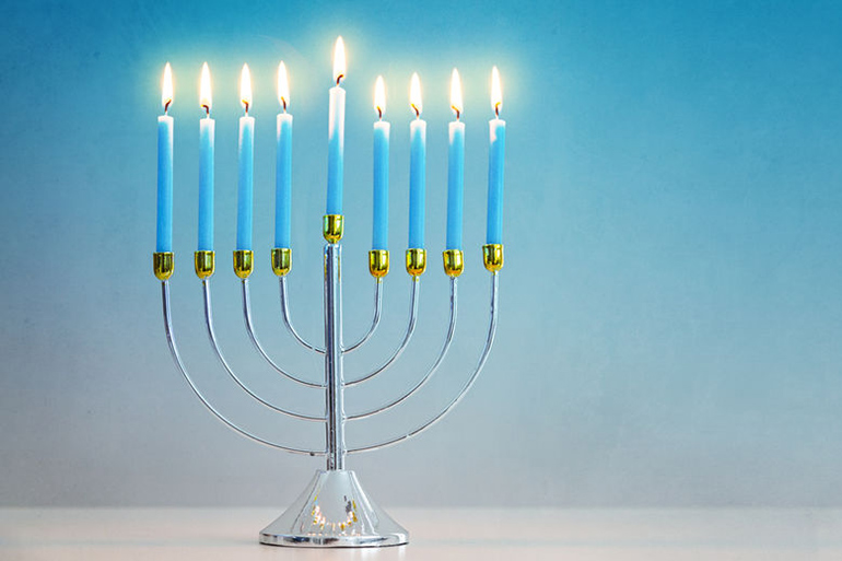 Lit menorah