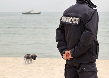 Hamptons Police ignore dog poop problem