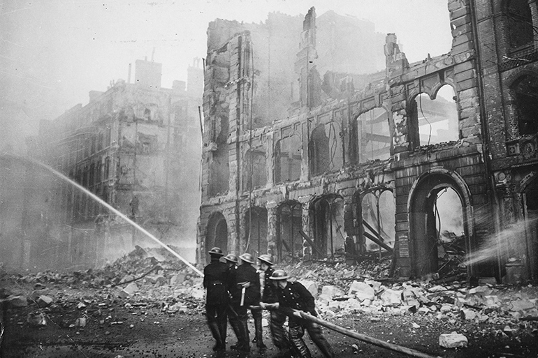 London after the Blitz, 1941