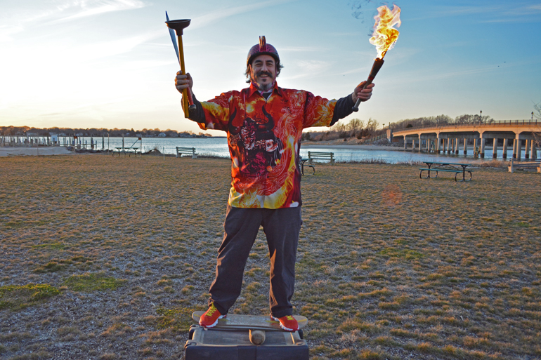 Keith Leaf posing on his rolla bolla