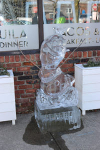 Olaf ice sculpture by Rich Daly