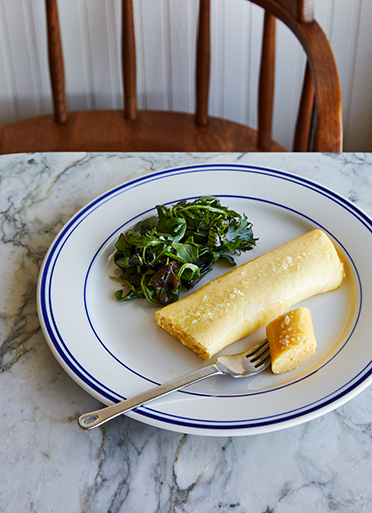 The Halyard's Organic Hen Omelette, Photo: Tara Donne