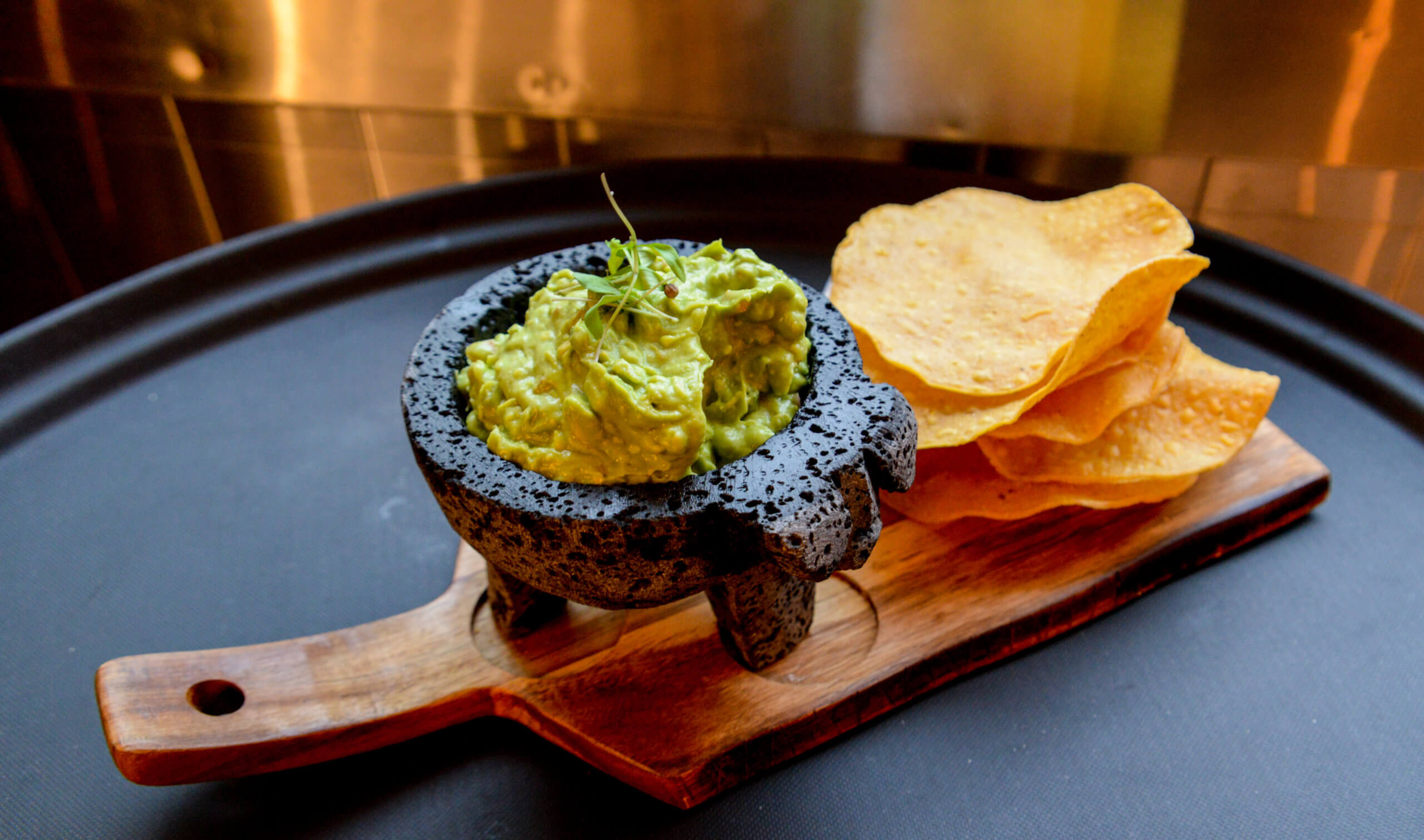 Coche Comedor Guacamole and Chips