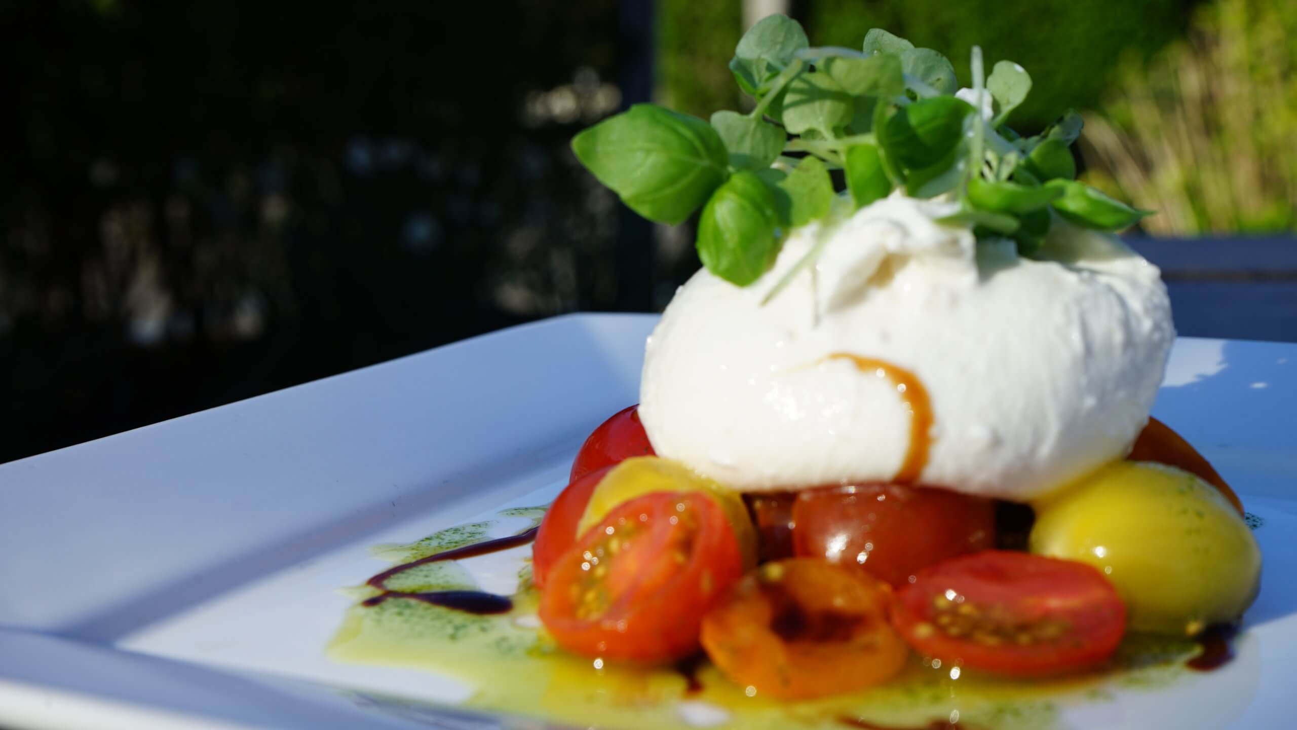 Southampton Social Club's Burrata Caprese, Photo: Courtesy Southampton Social Club