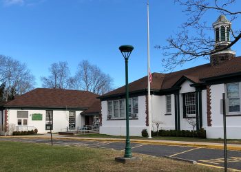 The Springs School (T.E. McMorrow)