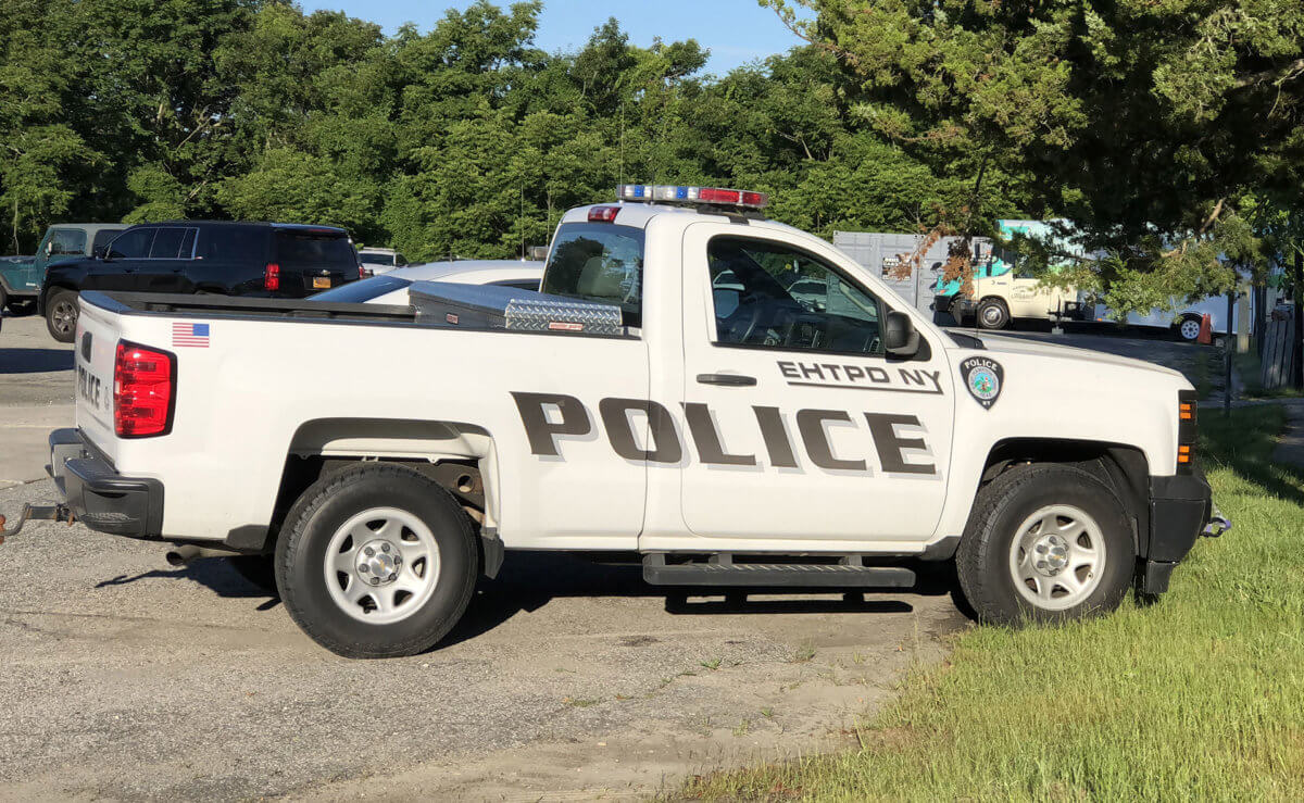eh-cops-truck-stock-photo