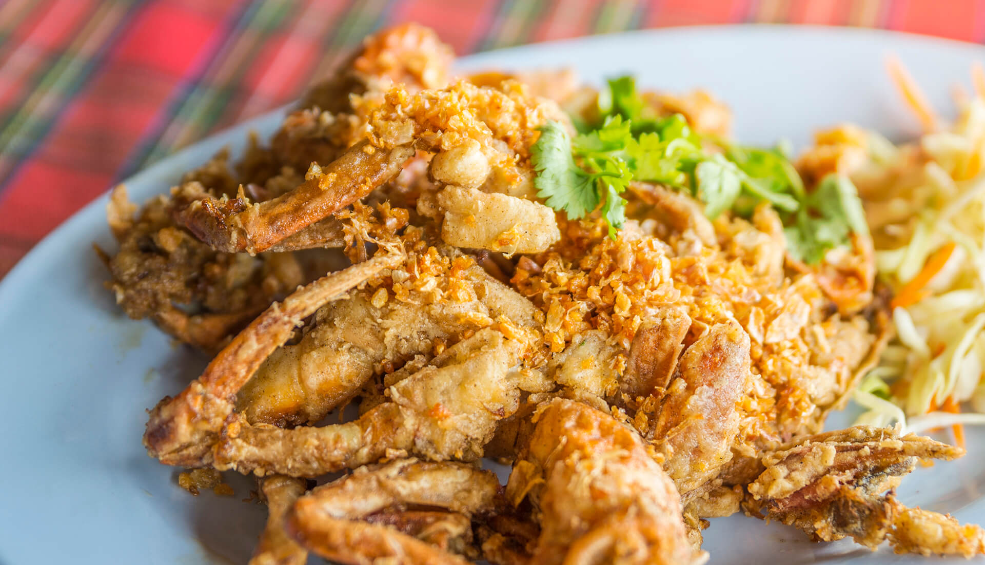 Thai food deep fried soft shell crab with garlic