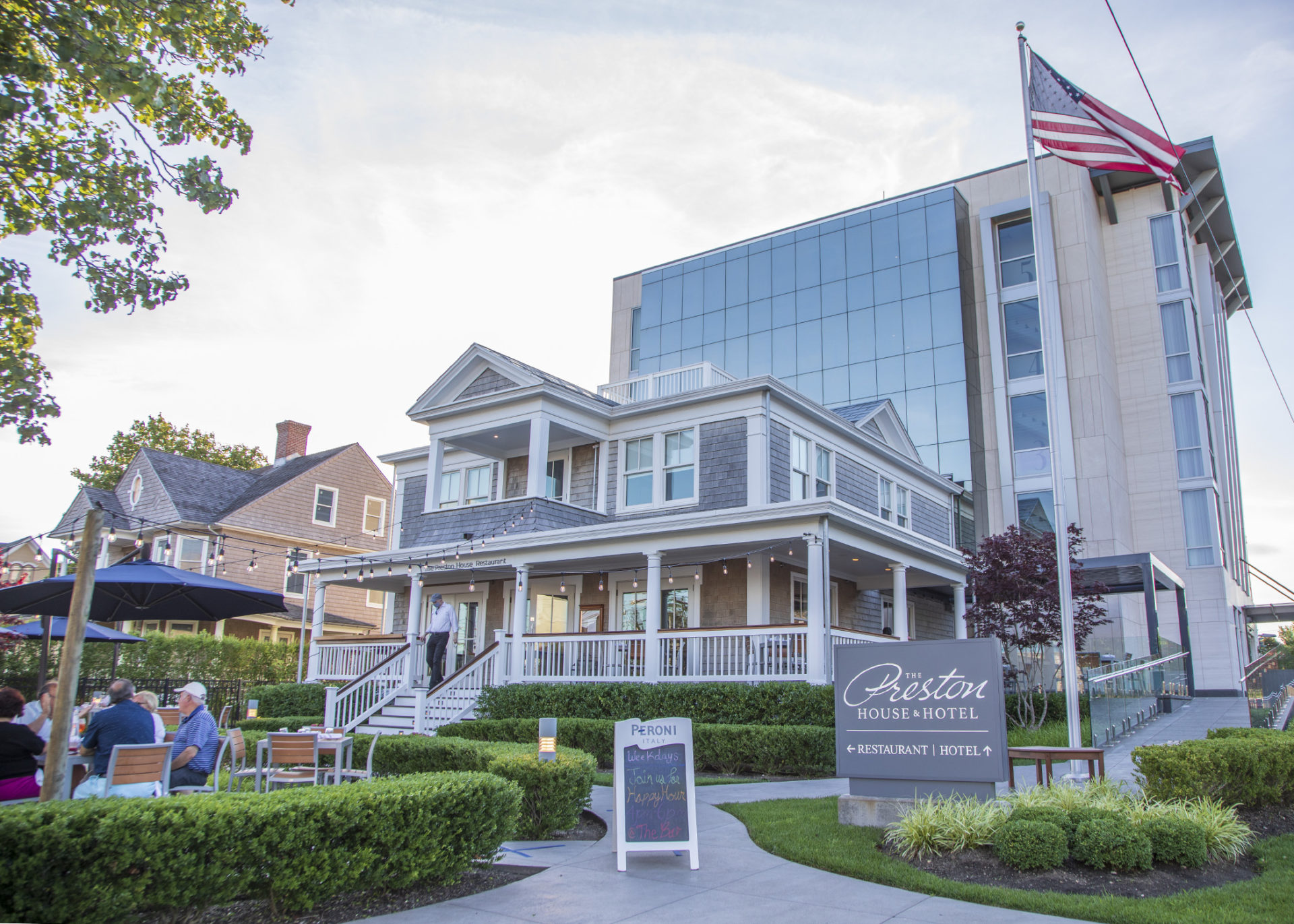 The Preston House in Riverhead hotels