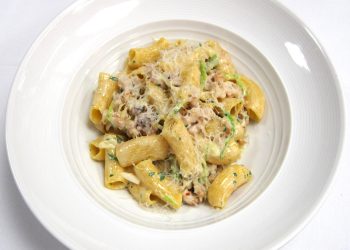 Guest-worthy-RIGATONI-DISH-e1588108242397