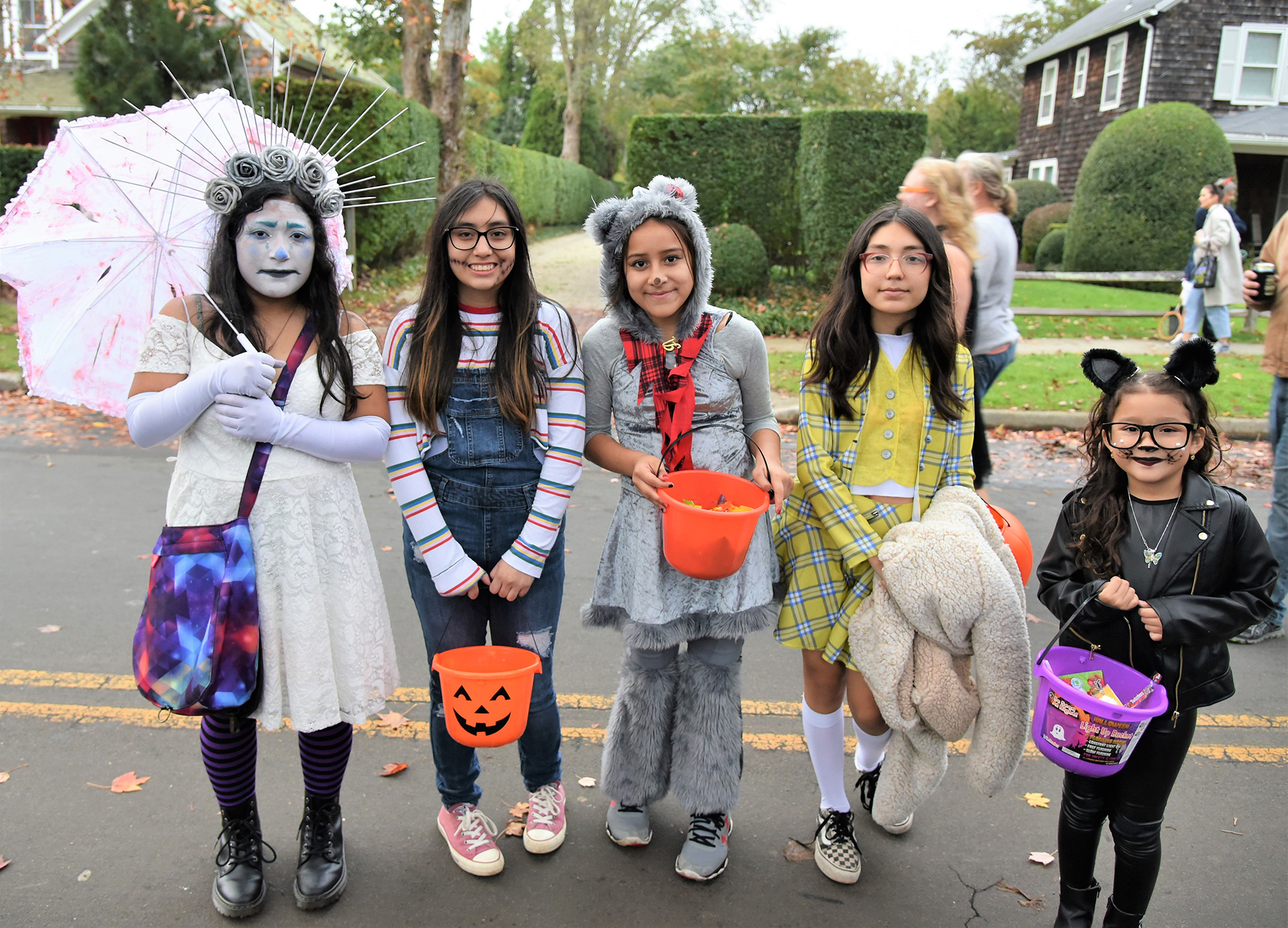 Hamptons kids make the most of Halloween