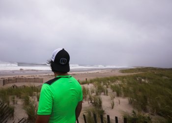 Hurricane Henri arrives in the Northeast